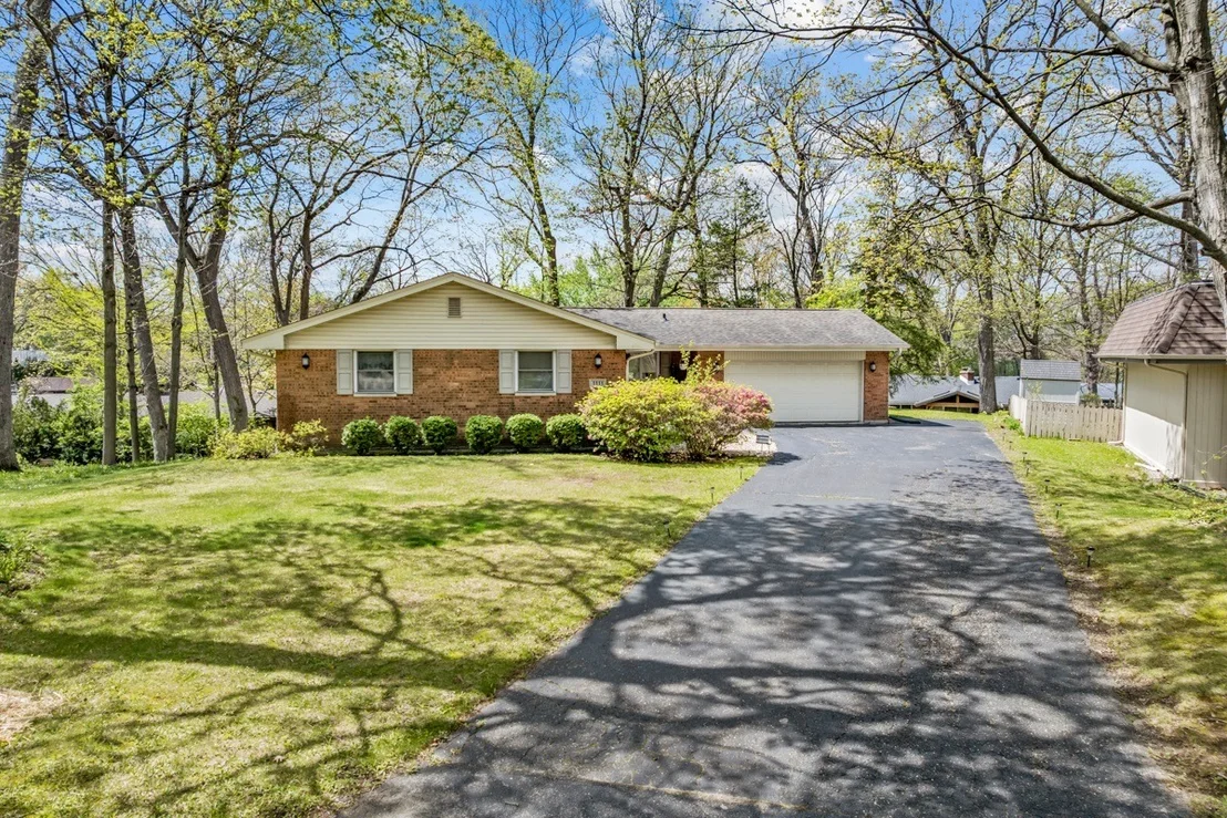 Photo of 1111 Edgewood Circle
