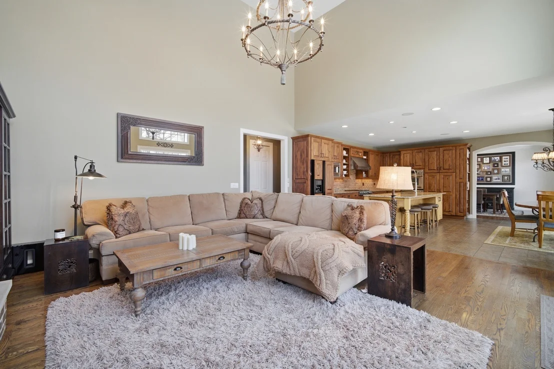 Photo of 422 Old Mill Circle