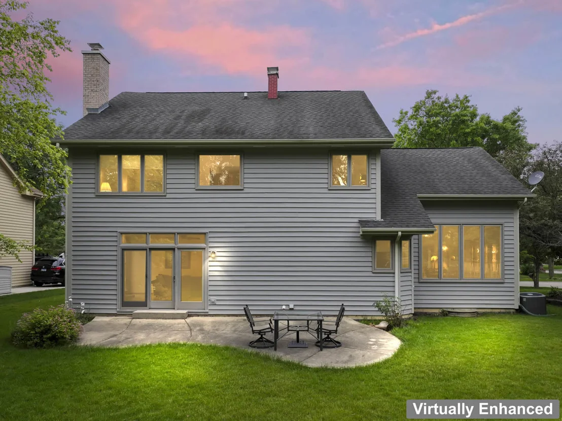 Photo of 1155 Charter Oaks Drive