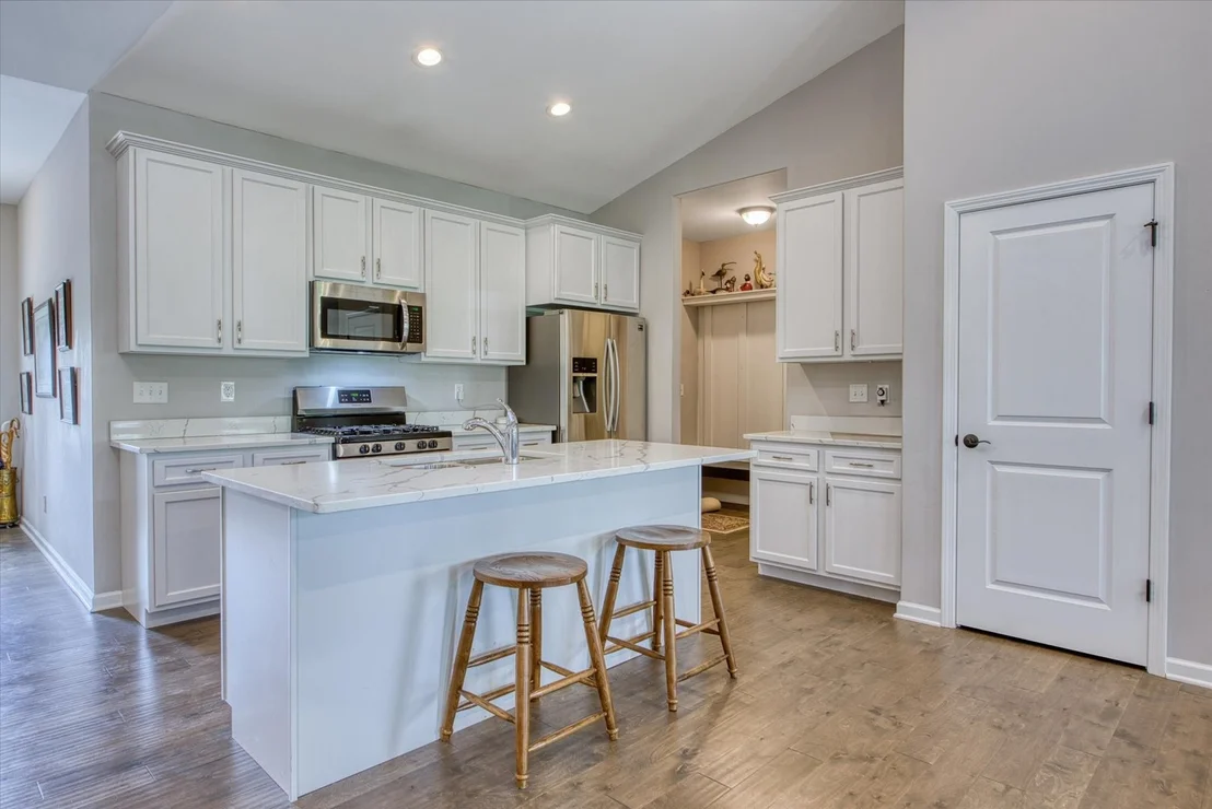 Photo of 1014 Persimmon Drive