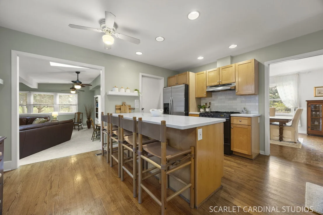 Photo of 4N057 Thornapple Road