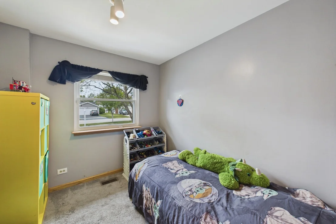 Photo of 4595 Zeppelin Drive