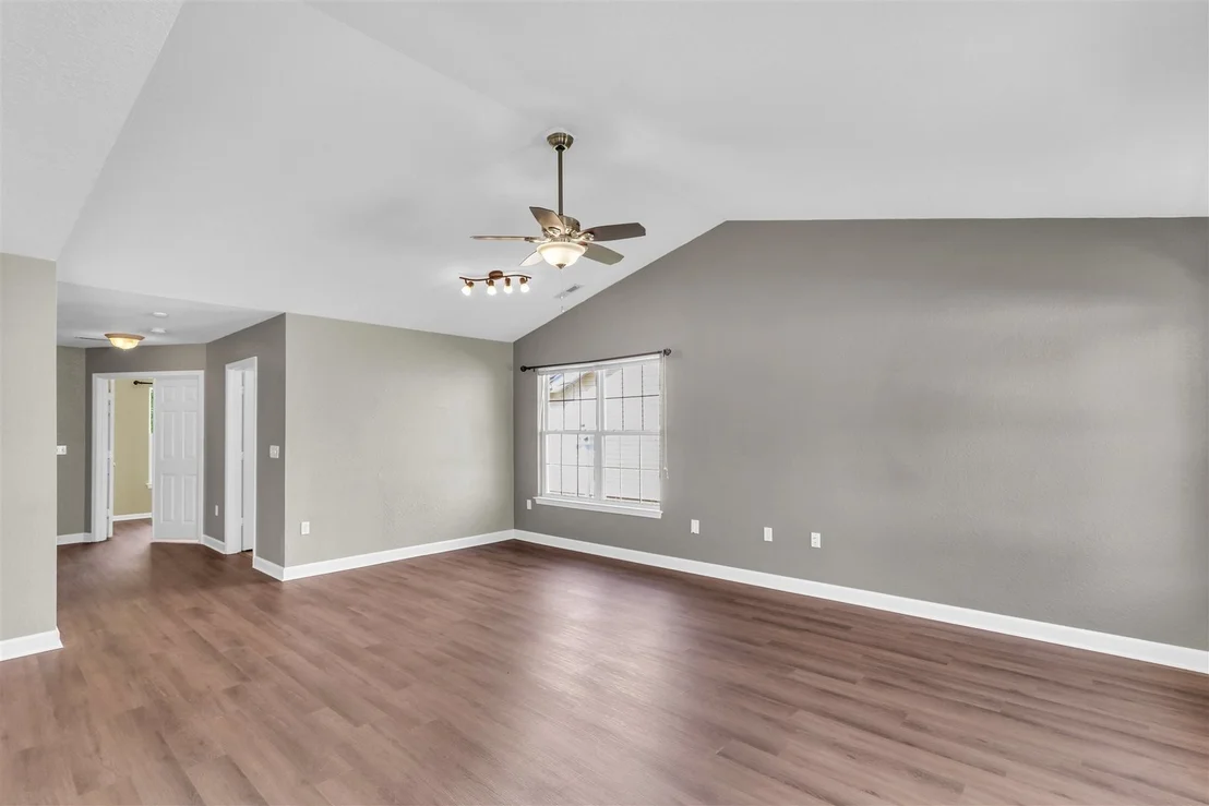 Photo of 702 Newton Drive