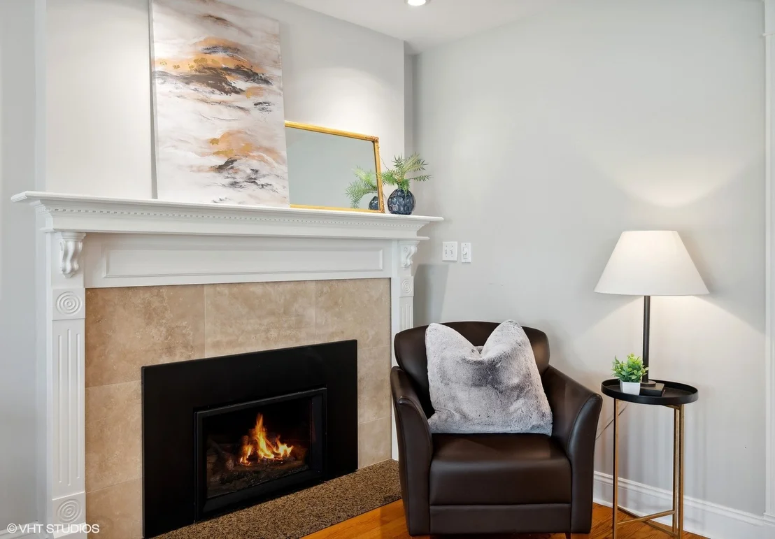 Photo of 2547 Marian Lane