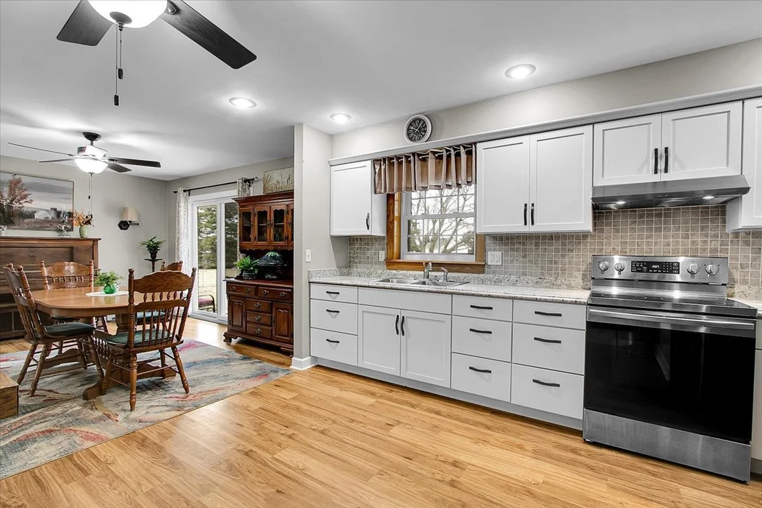 Photo of 12495 Grove Road