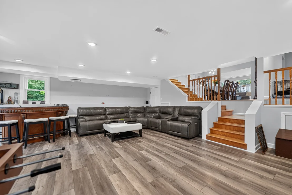 Photo of 17W041 Deerpath Road