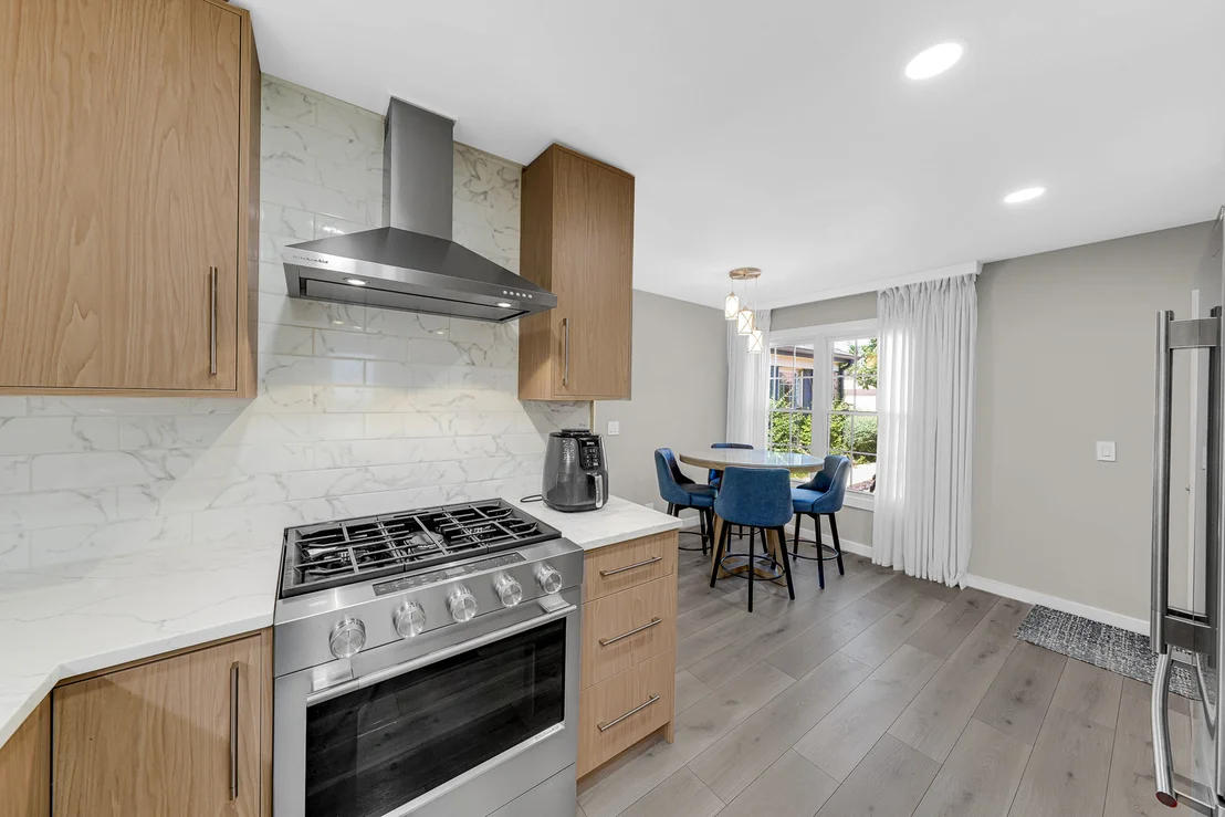 Photo of 620 Cobblestone Lane