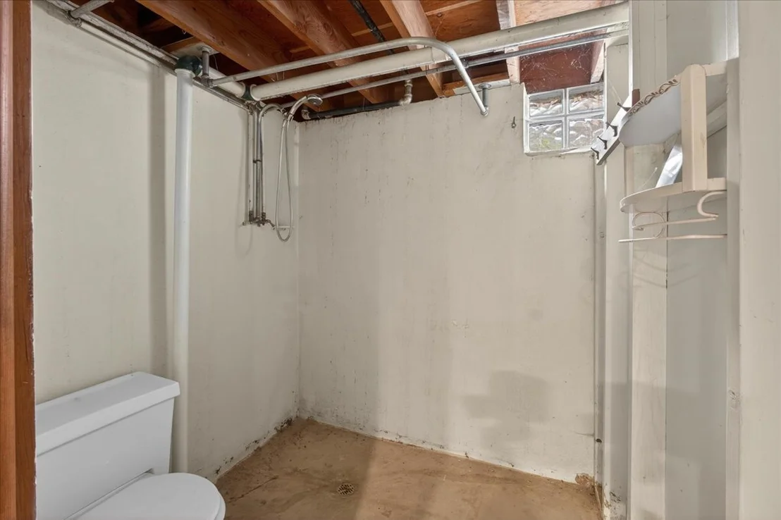Photo of 404 Fairview Boulevard