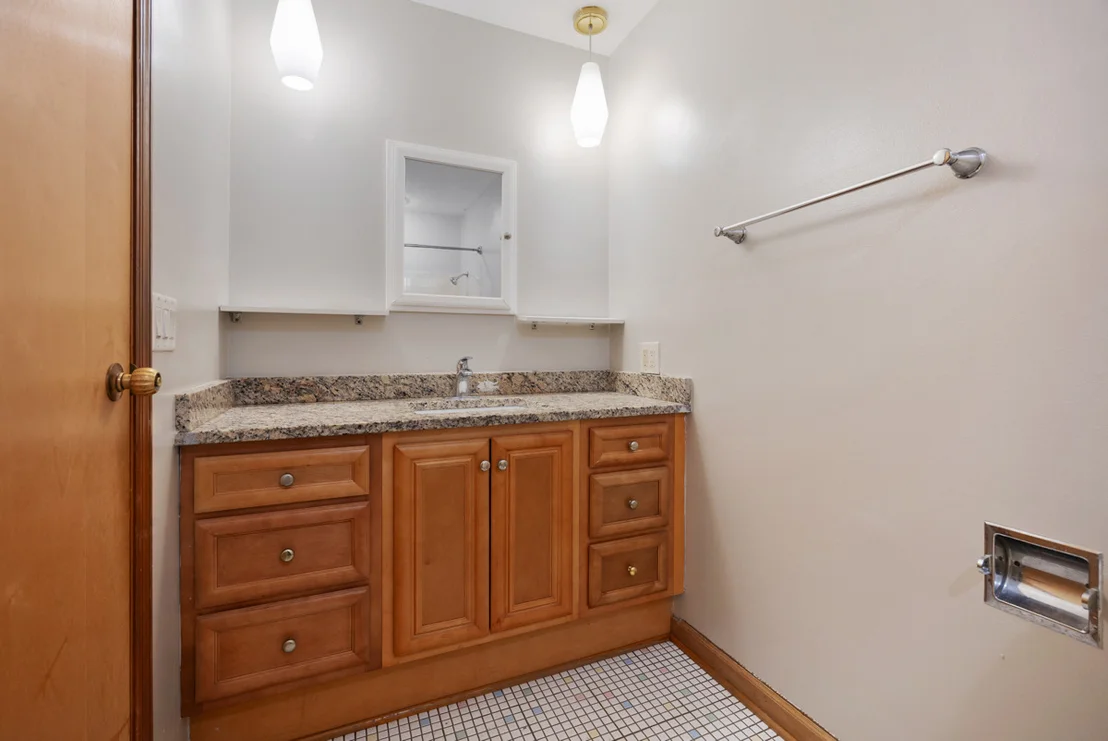 Photo of 1441 Maple Lane