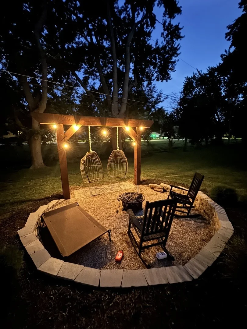 Photo of 1402 Maplewood Drive
