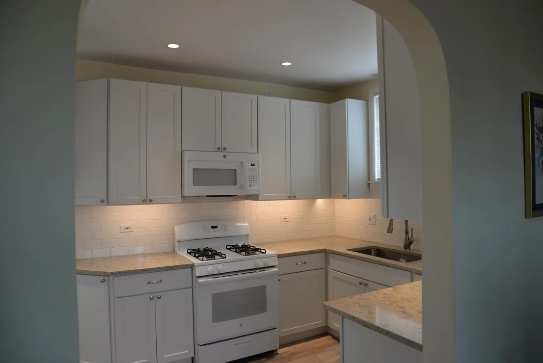 Photo of 940 W Grant Drive