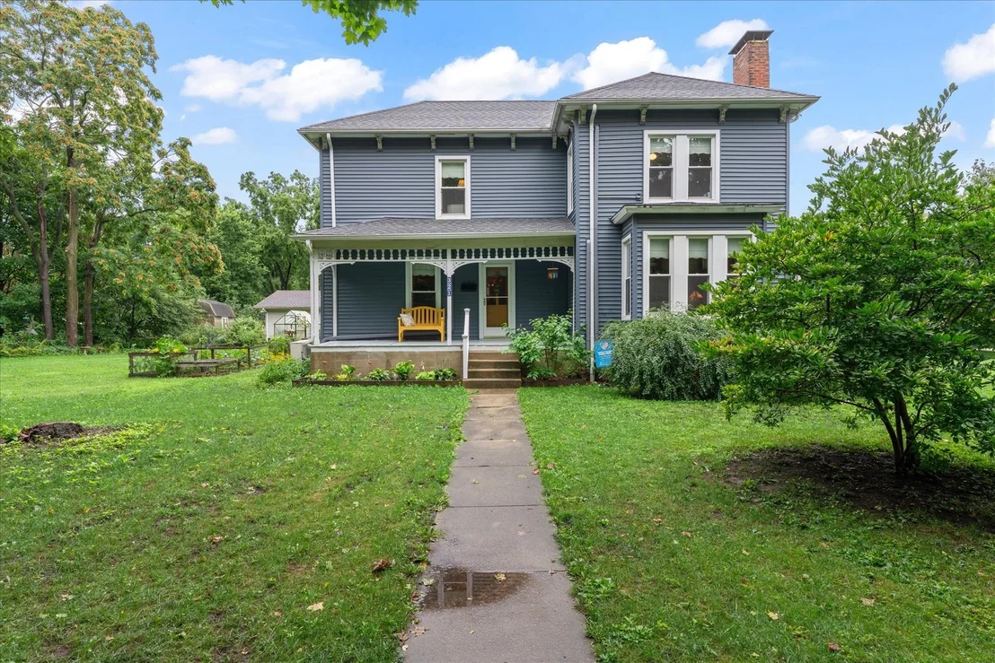 Photo of 321 N High Street