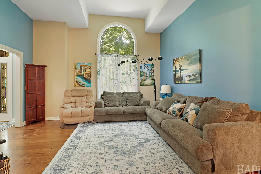 Photo of 2708 Whiting Court