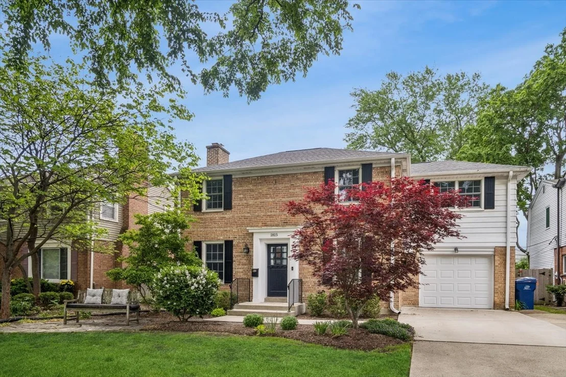 Photo of 1815 Oak Avenue