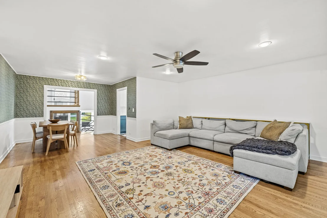 Photo of 620 Crest Street