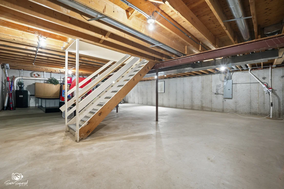 Photo of 631 Vanderbilt Drive