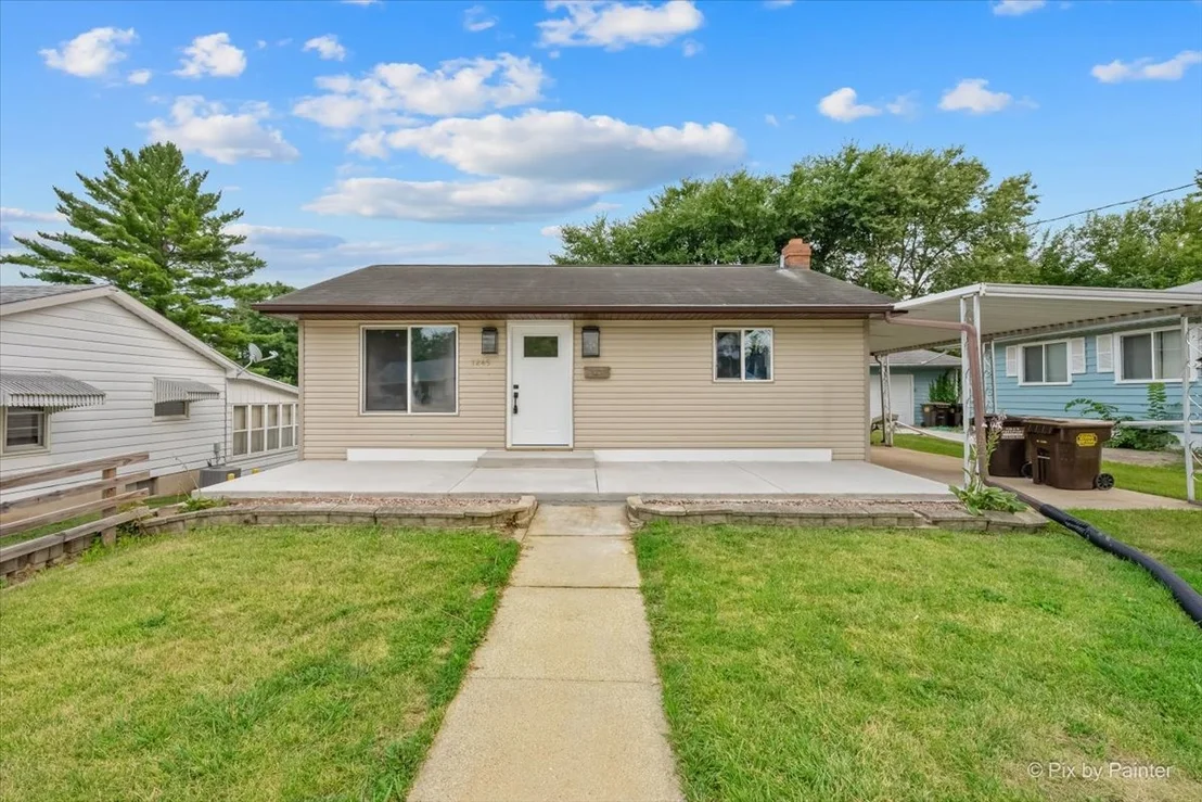 Photo of 1245 W Violet Street