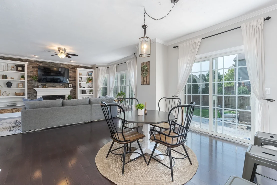 Photo of 17 Waterside Circle