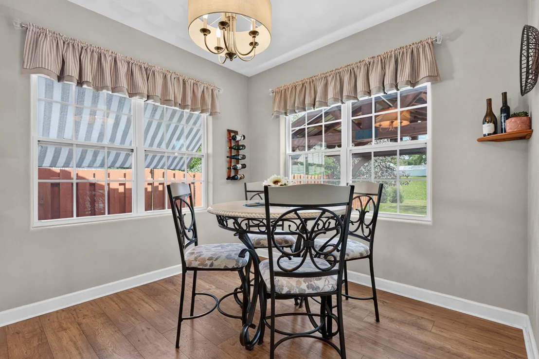 Photo of 701 Mallard Road