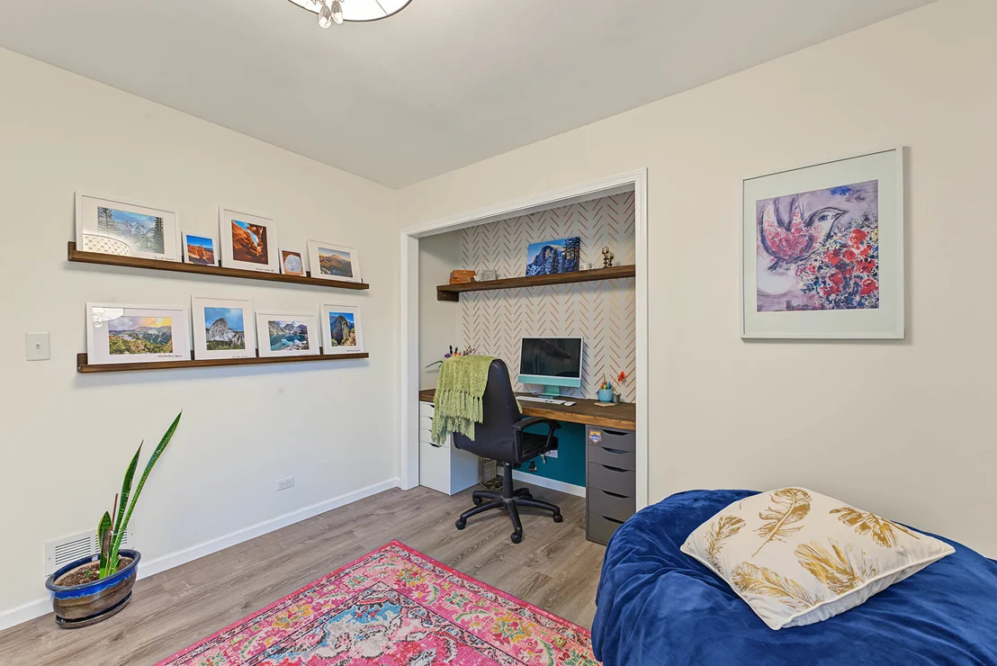 Photo of 19W076 18th Place