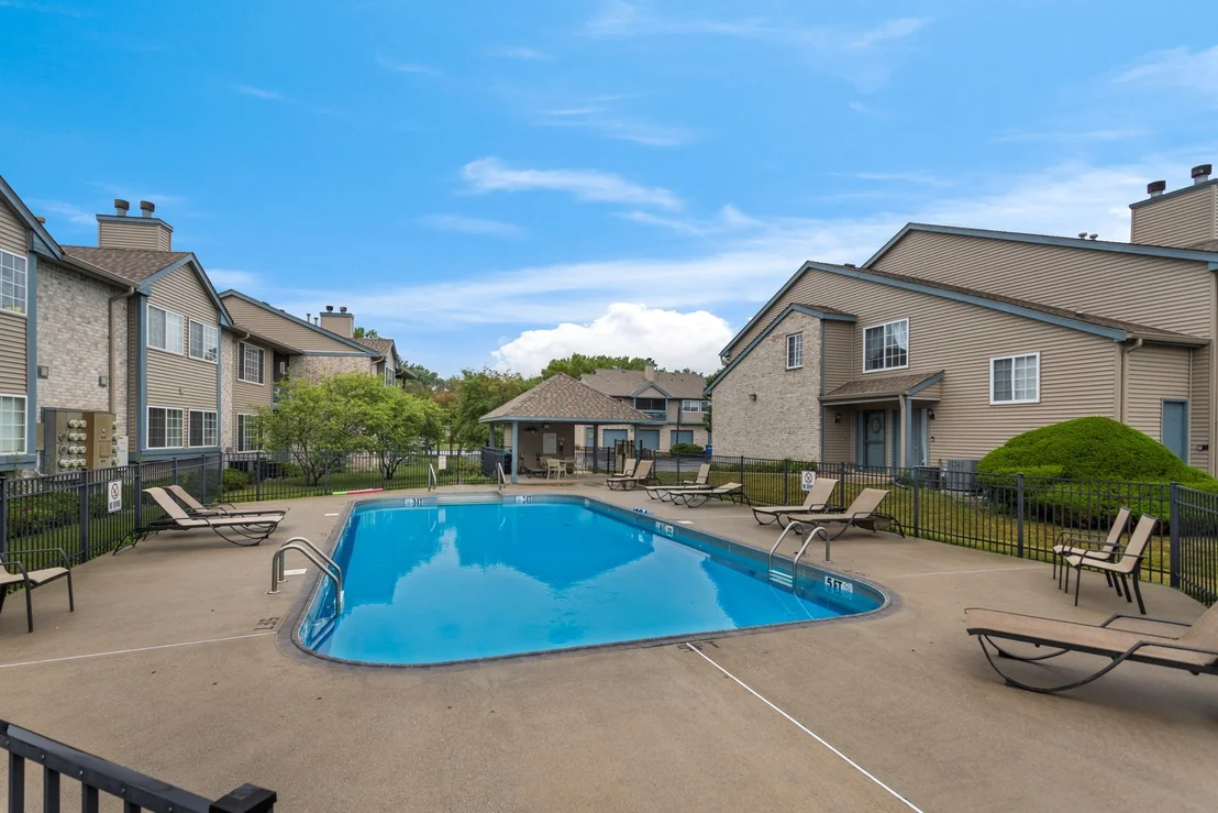 Photo of Unit 205 at 2406 Windward Boulevard