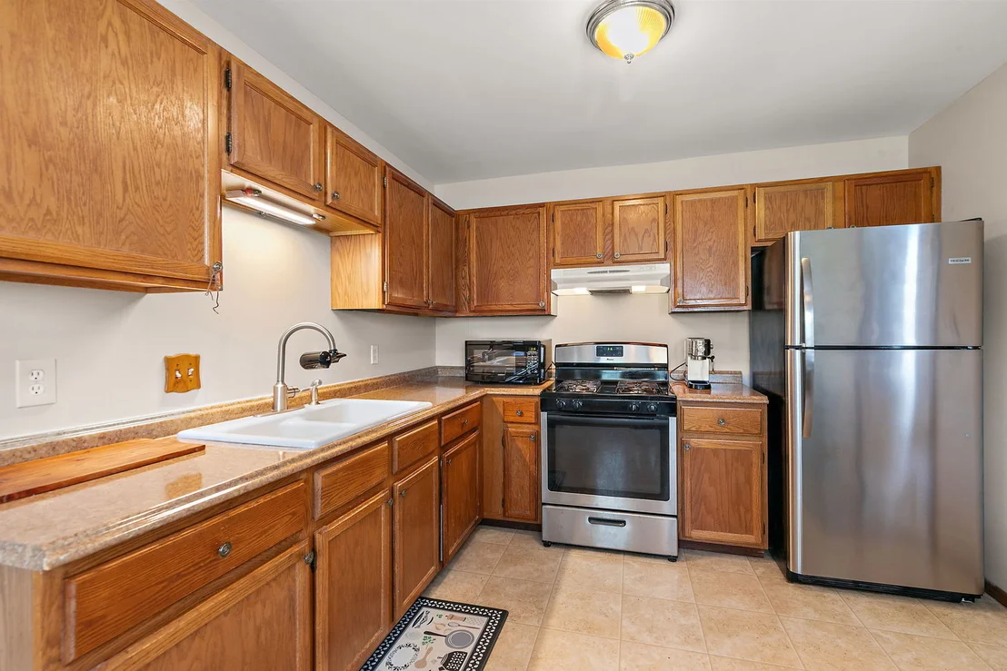 Photo of 313 N Huntington Drive