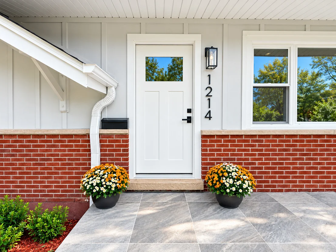 Photo of 1214 N Crabtree Lane