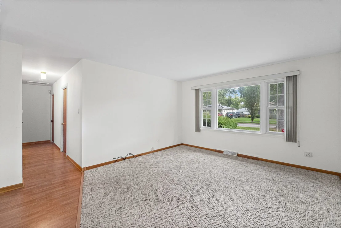 Photo of 2207 Kingfisher Lane