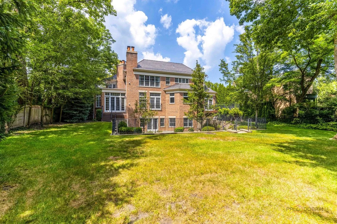 Photo of 64 Crescent Drive