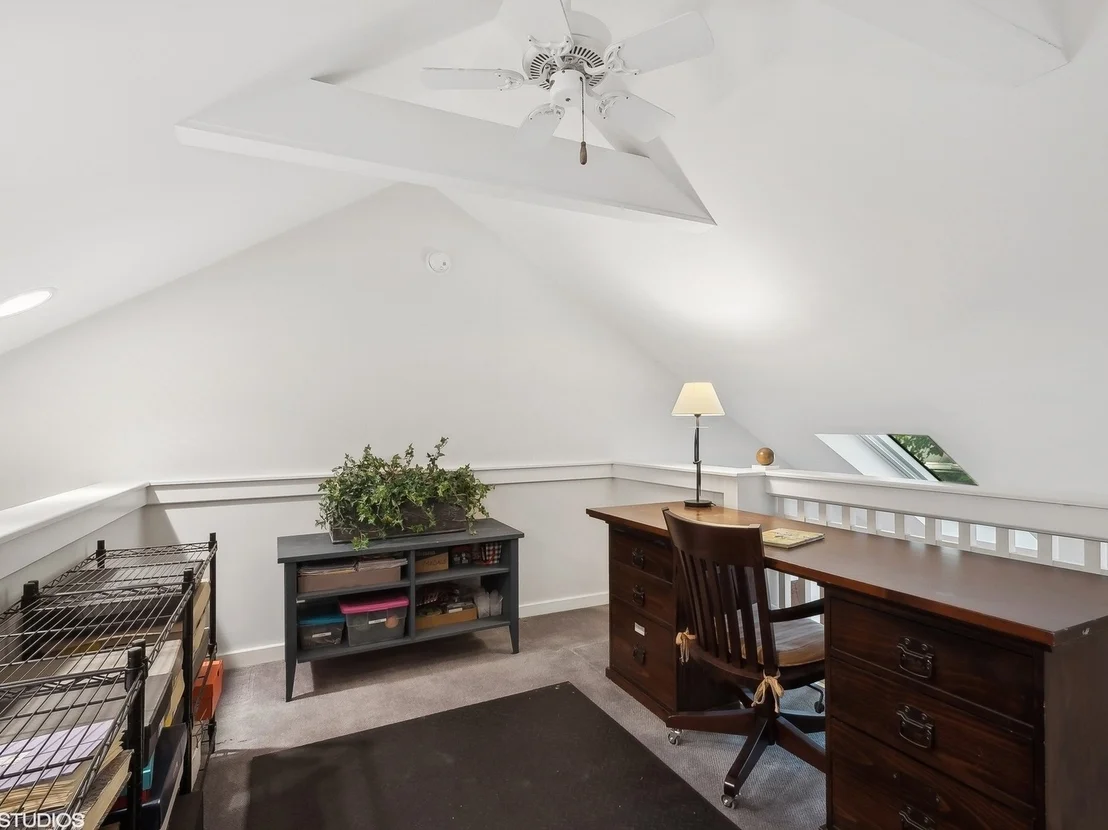 Photo of 2413 Park Place
