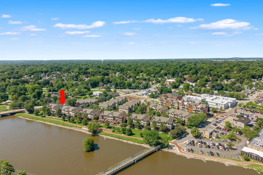 Photo of 526 Brownstone Drive
