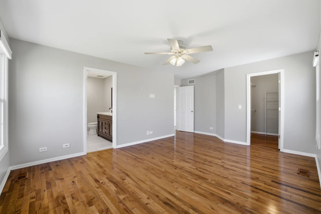 Photo of 1347 Hunter Drive