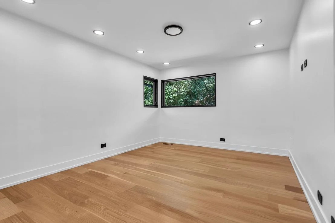 Photo of 623 Echo Lane