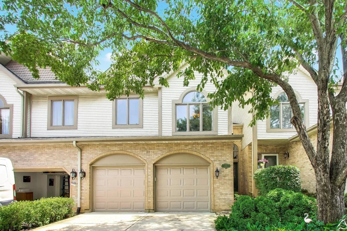 Photo of 133 Schiller Place