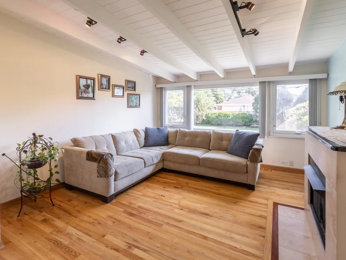 Photo of 5477 N Octavia Avenue