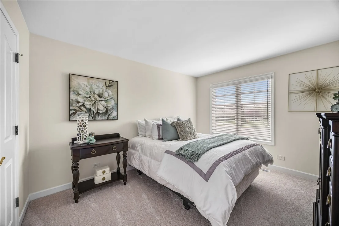 Photo of 1692 Sauk Drive