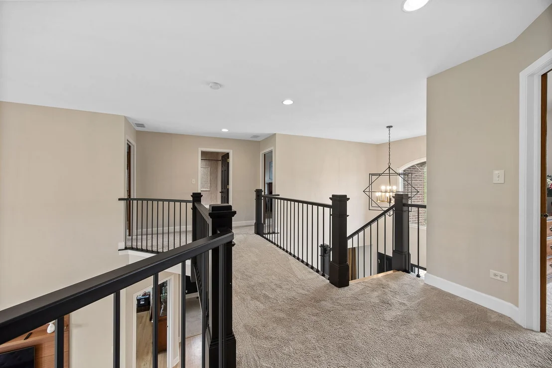 Photo of 1045 Hilltop Drive