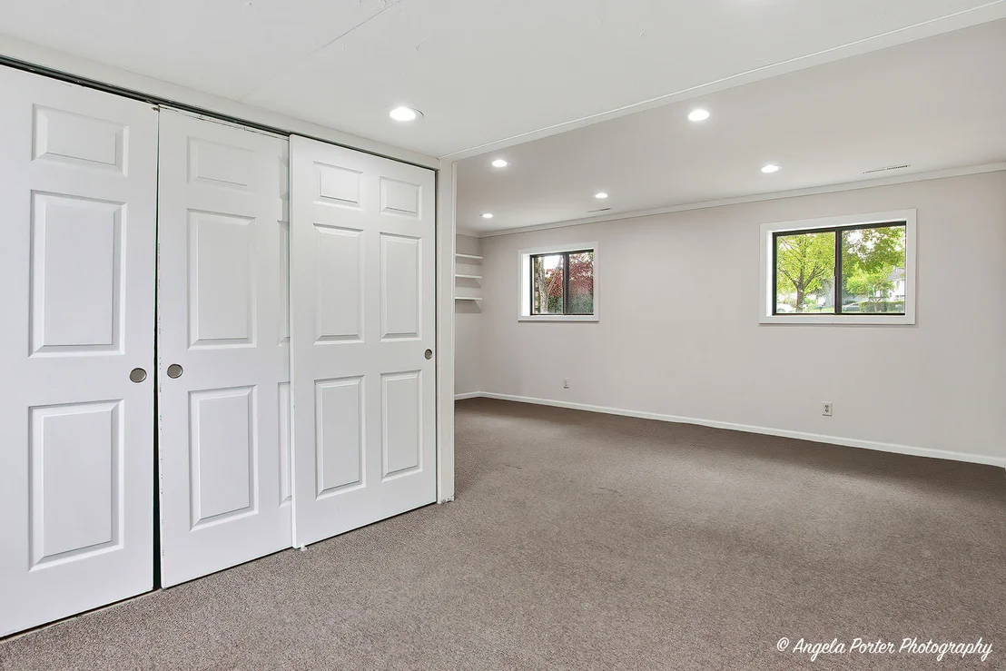 Photo of 213 Windridge Drive