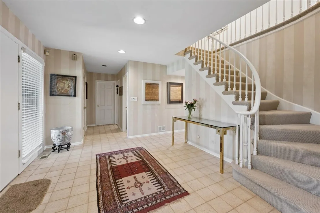 Photo of 3724 Winnetka Road