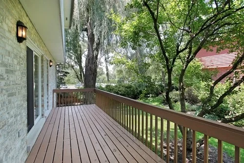Photo of 894 Poplar Lane