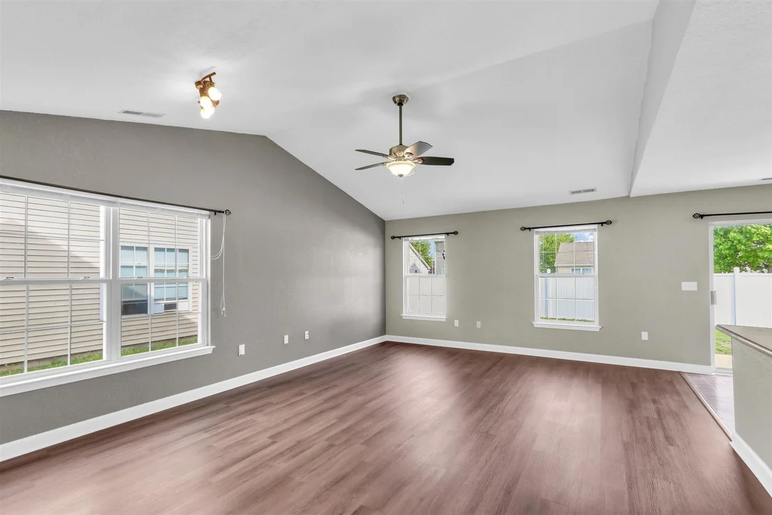 Photo of 702 Newton Drive