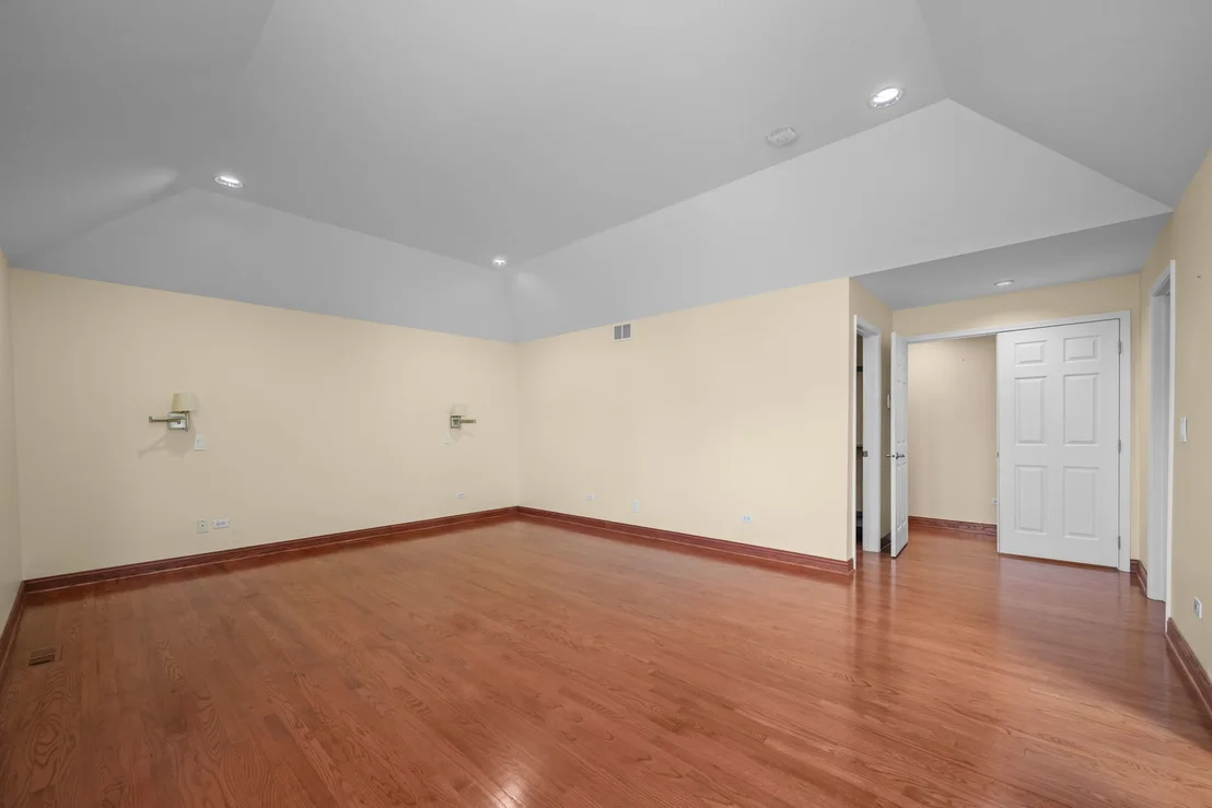 Photo of 155 Lilac Lane