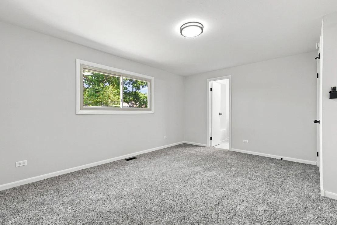 Photo of 5184 Deerpath Road