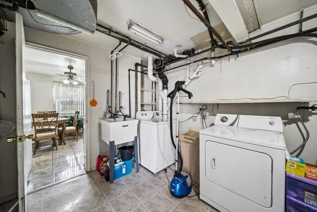 Photo of 253 W 46th Street