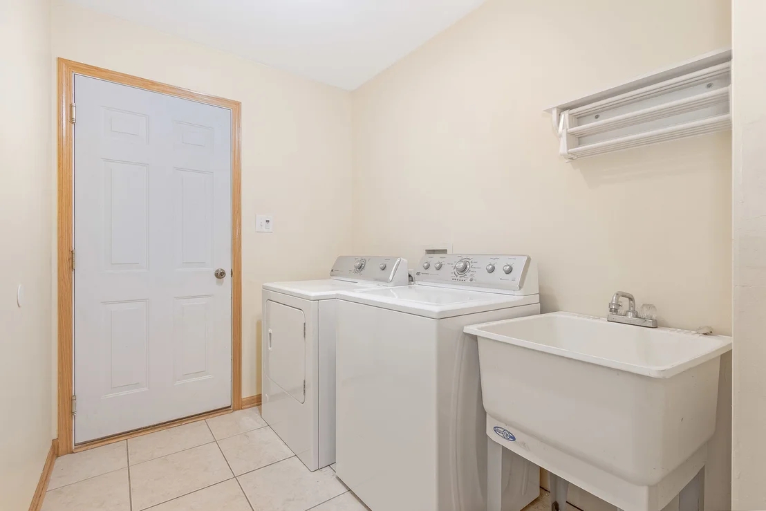Photo of 8284 BROOKHAVEN Drive