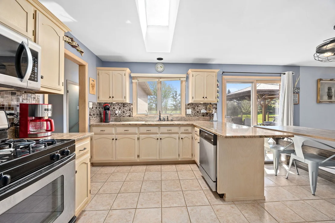Photo of 13201 Meadow Hill Lane