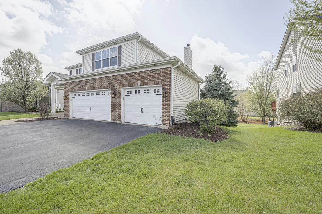 Photo of 26615 Silverleaf Drive