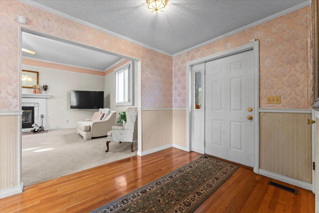 Photo of 1708 Oak Park Drive