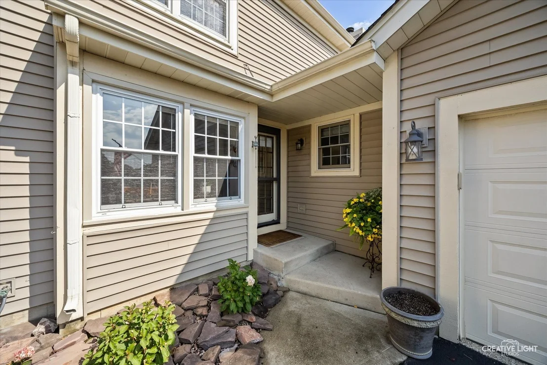 Photo of 2303 Riverside Drive