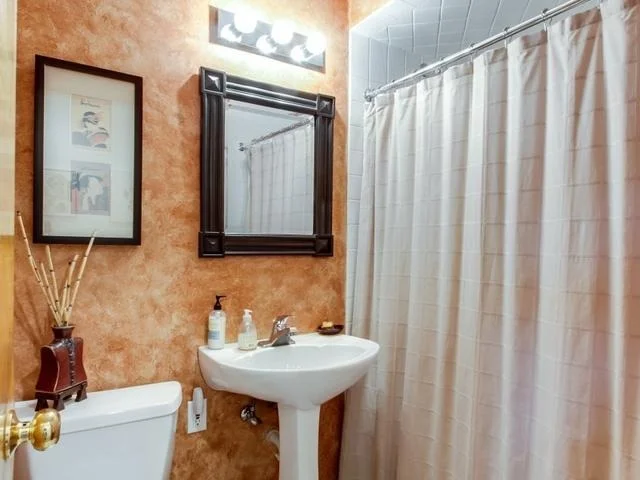 Photo of 3330 COLFAX Place